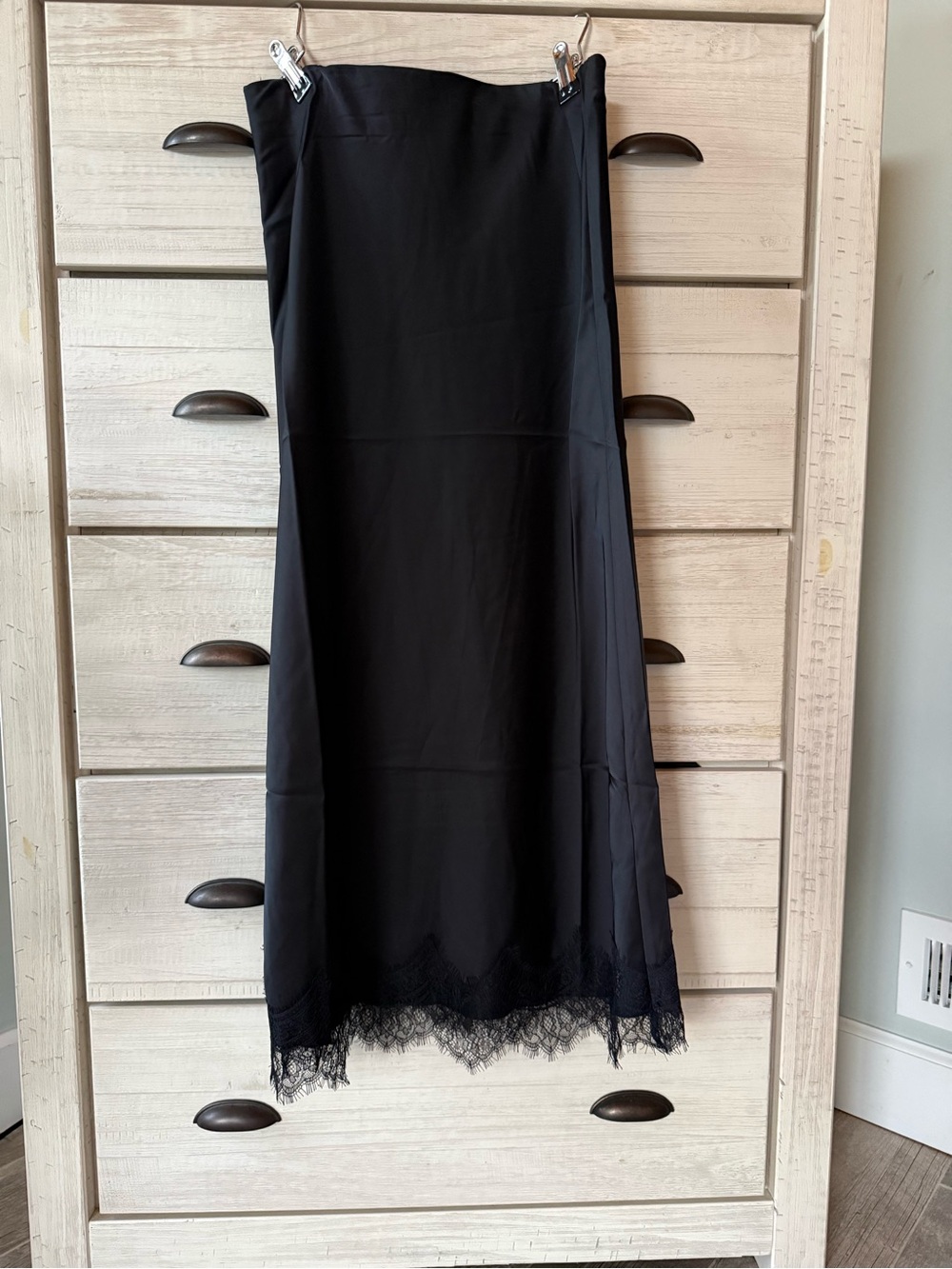 Joie Black Lace-Trim Satin skirt - Picture 2 of 6